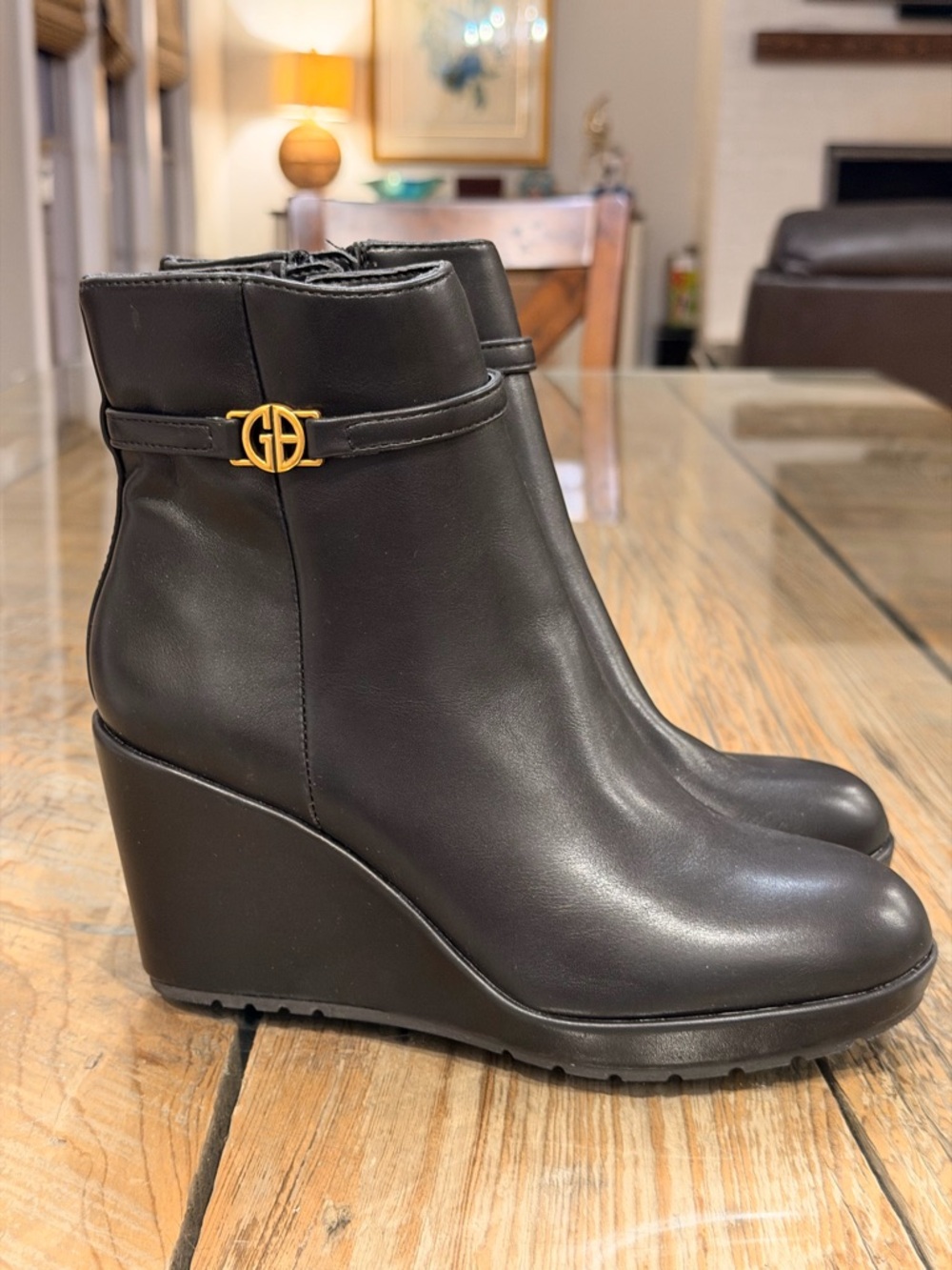 Giani Bernini Black Leather Wedge Ankle Boots with Gold Logo